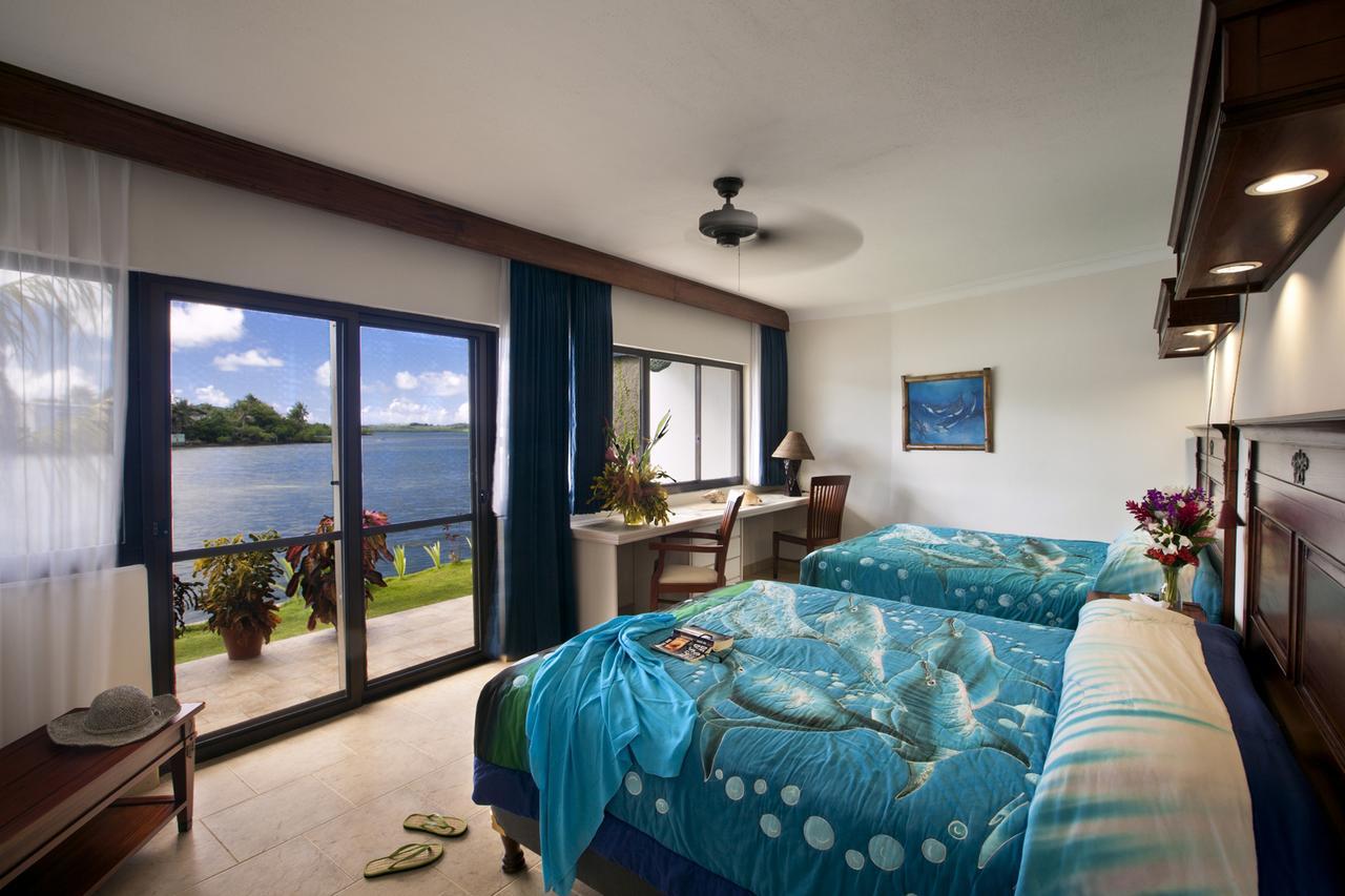 Manta Ray Bay Resort Колонія Екстер'єр фото